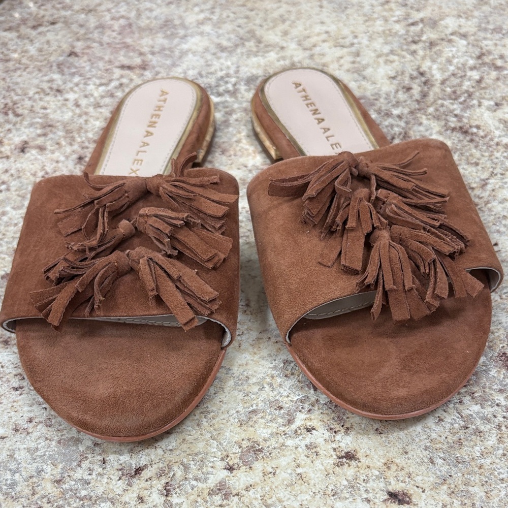 Athena Alexander NWT SIZE 6 Chestnut Brown Suede Tassel Slide Mules